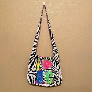 ONE DC I Heart DC Boho Shoulder Tote Bag Zebra Stripes Pink Lining Roomy